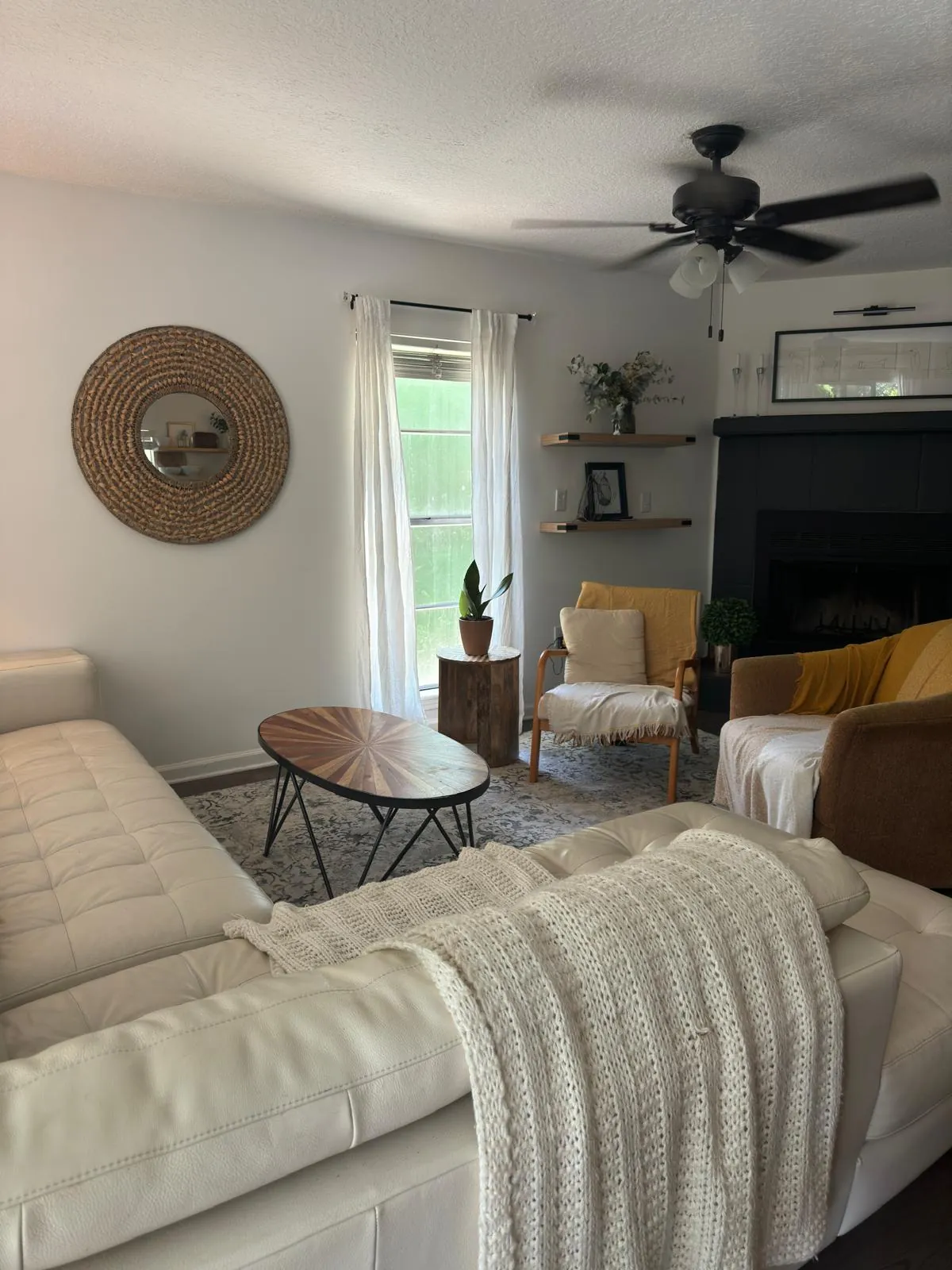 Living room, every time — real LOOM cleaning work